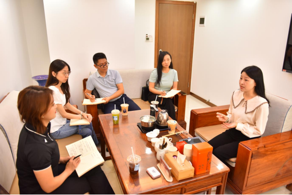 龙岗分所职员赴总所参与新媒体运营专题培训茶会